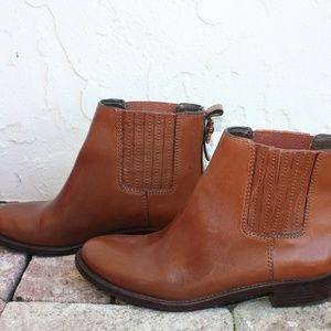 Tory Burch Boots